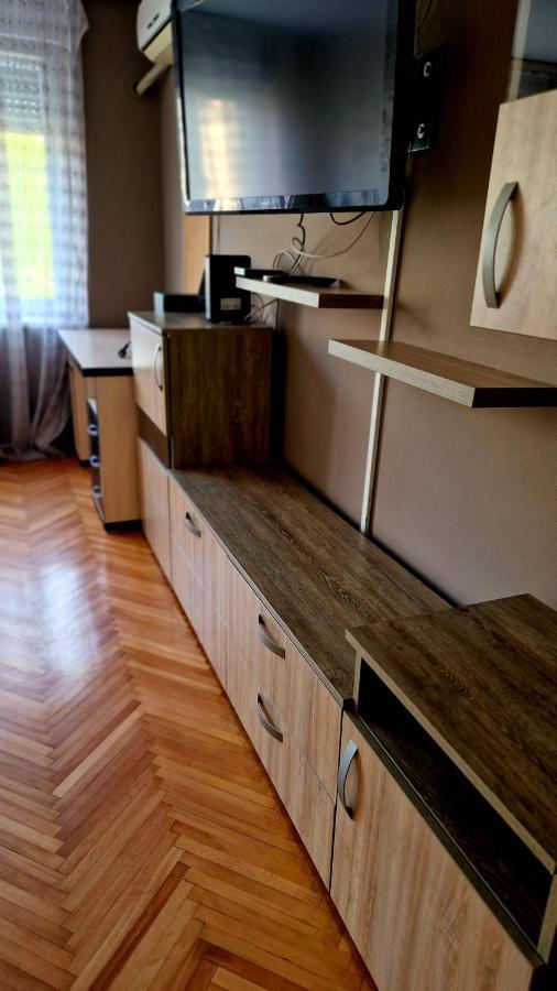 Ferienwohnung Stan Ideja Novi Sad Exterior foto
